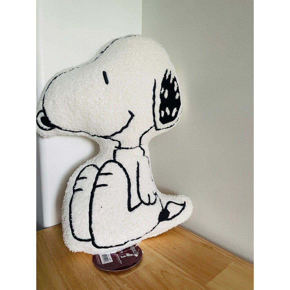 New Peanuts Snoopy shaped Pillow decor NWT NEW